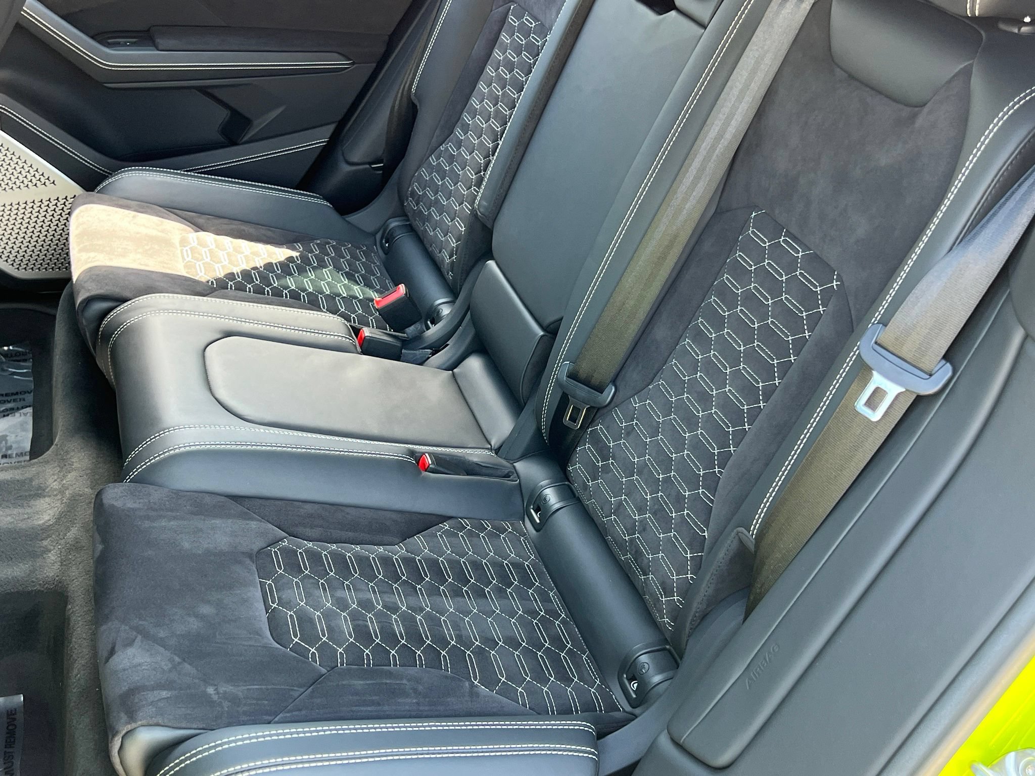Used 2022 Lamborghini Urus AWD/4WD image 21