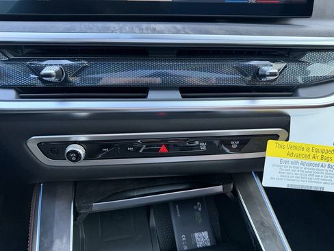 New 2026 BMW X5 xDrive50e image 34