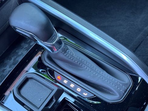 Used 2026 Chevrolet Colorado LT image 33