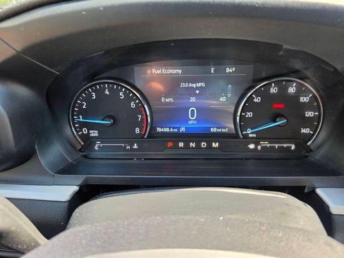 Used 2020 Ford Explorer XLT w/ Equipment Group 202A AWD/4WD image 29