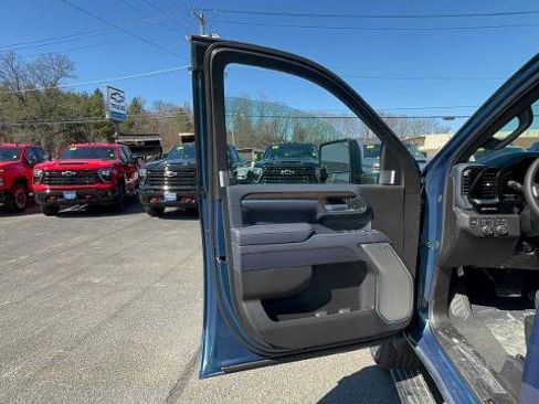 Used 2026 Chevrolet Silverado 2500 High Country w/ High Country Premium Package AWD/4WD image 27