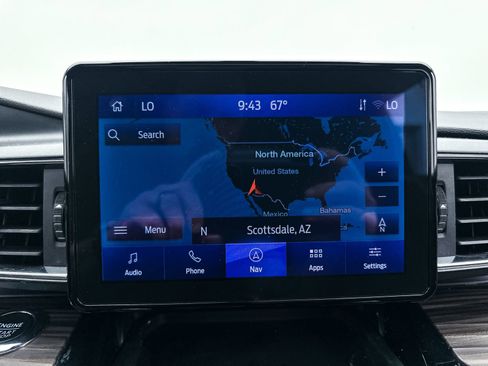 Used 2023 Ford Explorer Limited w/ Class IV Trailer Tow Package RWD image 6