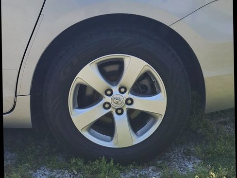 Used 2013 Toyota Sienna L FWD image 15