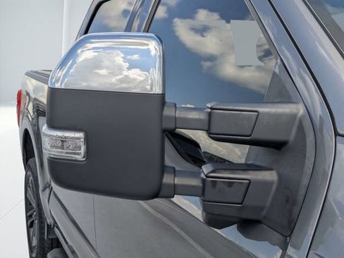 Used 2021 Ford F150 Lariat w/ Equipment Group 502A High AWD/4WD image 11
