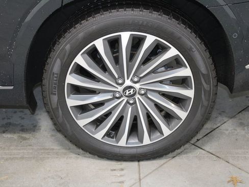 Used 2024 Hyundai Palisade Calligraphy image 17