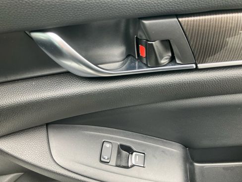 Certified 2022 Honda Accord Sport image 35