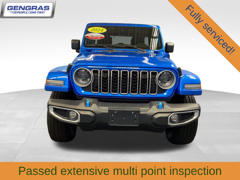 Used 2024 Jeep Wrangler Unlimited Sahara w/ Safety Group AWD/4WD image 3