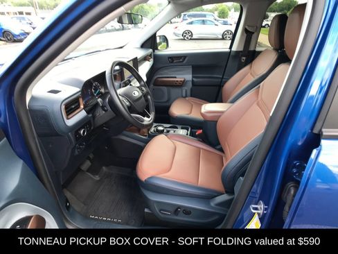 Used 2024 Ford Maverick Lariat w/ FX4 Off-Road Package AWD/4WD image 5
