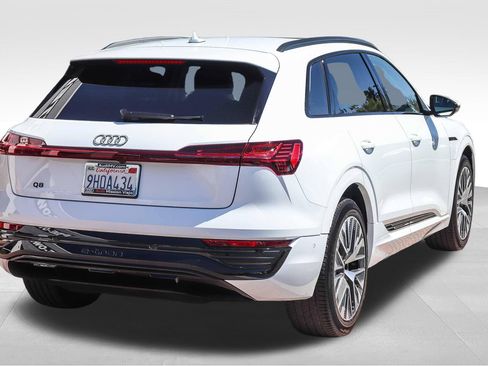 Certified 2024 Audi Q8 e-tron Premium Plus w/ Prestige Package AWD/4WD image 8