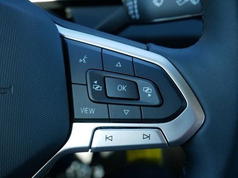 New 2025 Volkswagen Jetta S FWD image 9