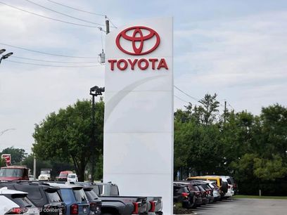 Used 2018 Toyota Tacoma SR5