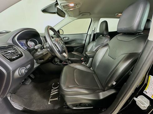 Used 2019 Jeep Compass Limited w/ Safety & Security Group AWD/4WD image 31