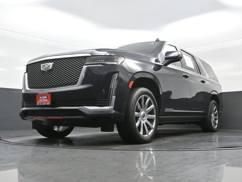 Used 2023 Cadillac Escalade ESV Premium Luxury Platinum AWD/4WD image 31