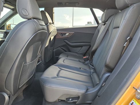 Used 2023 Audi Q8 Premium Plus w/ Premium Plus Package image 26