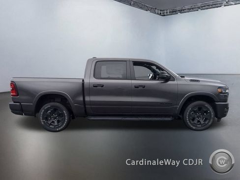New 2026 RAM 1500 Big Horn AWD/4WD image 3