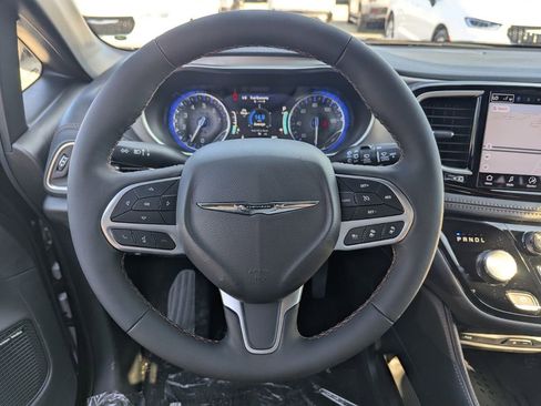 New 2026 Chrysler Pacifica Pinnacle w/ Trailer Tow Group image 18