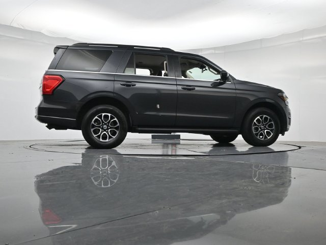 Certified 2024 Ford Expedition XLT RWD image 36