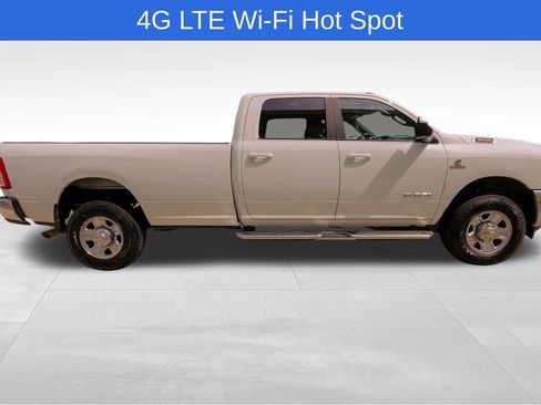 Used 2022 RAM 3500 Big Horn image 9