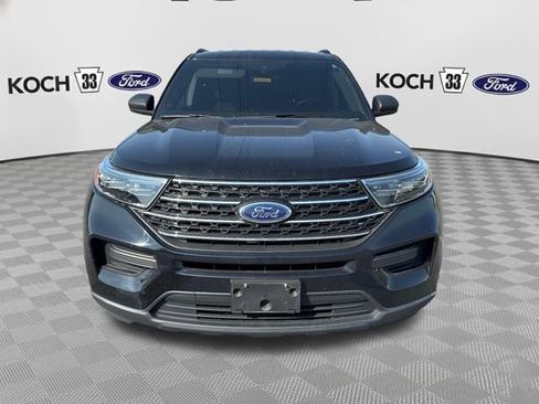 Used 2024 Ford Explorer XLT w/ Class IV Trailer Tow Package AWD/4WD image 2