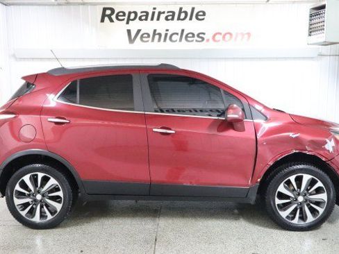 Used 2017 Buick Encore Essence image 4