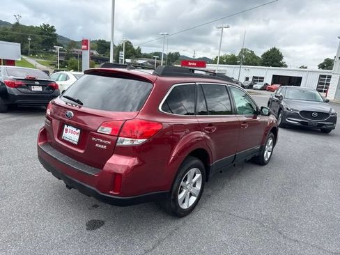 Used 2014 Subaru Outback 2.5i Premium AWD/4WD image 8