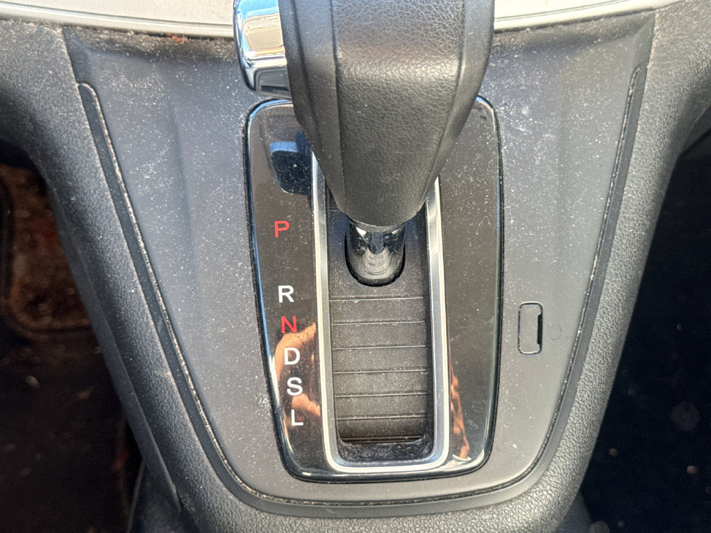 Used 2015 Honda CR-V LX image 23