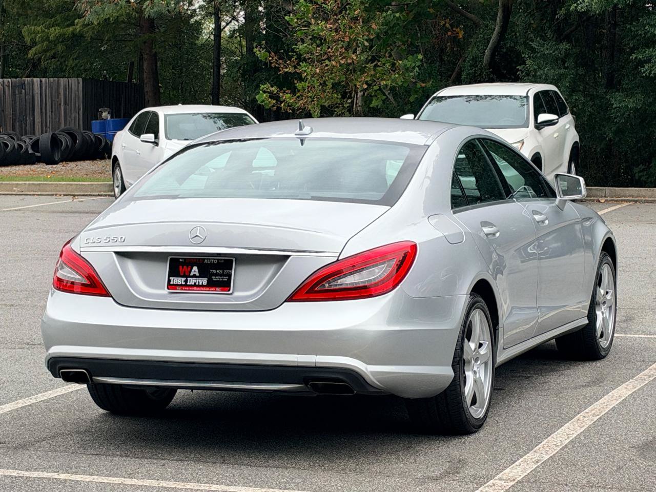 Used 2012 Mercedes-Benz CLS 550 image 4