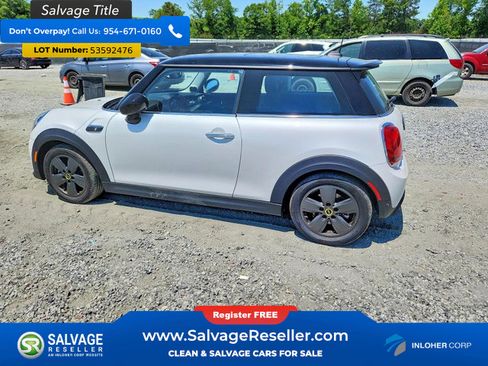 Used 2024 MINI Cooper SE FWD image 3
