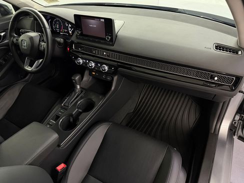 Certified 2024 Honda Civic EX-L image 33
