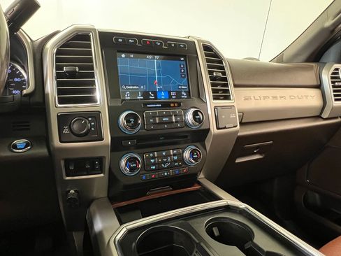 Used 2018 Ford F250 King Ranch w/ King Ranch Ultimate Package image 28