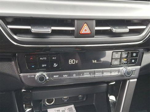 New 2026 Kia Seltos S image 8