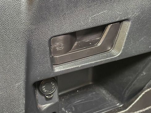 Used 2017 Subaru Outback 2.5i Limited image 20