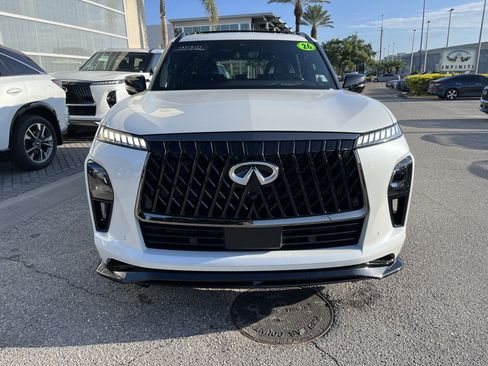 Certified 2026 INFINITI QX80 4WD image 10