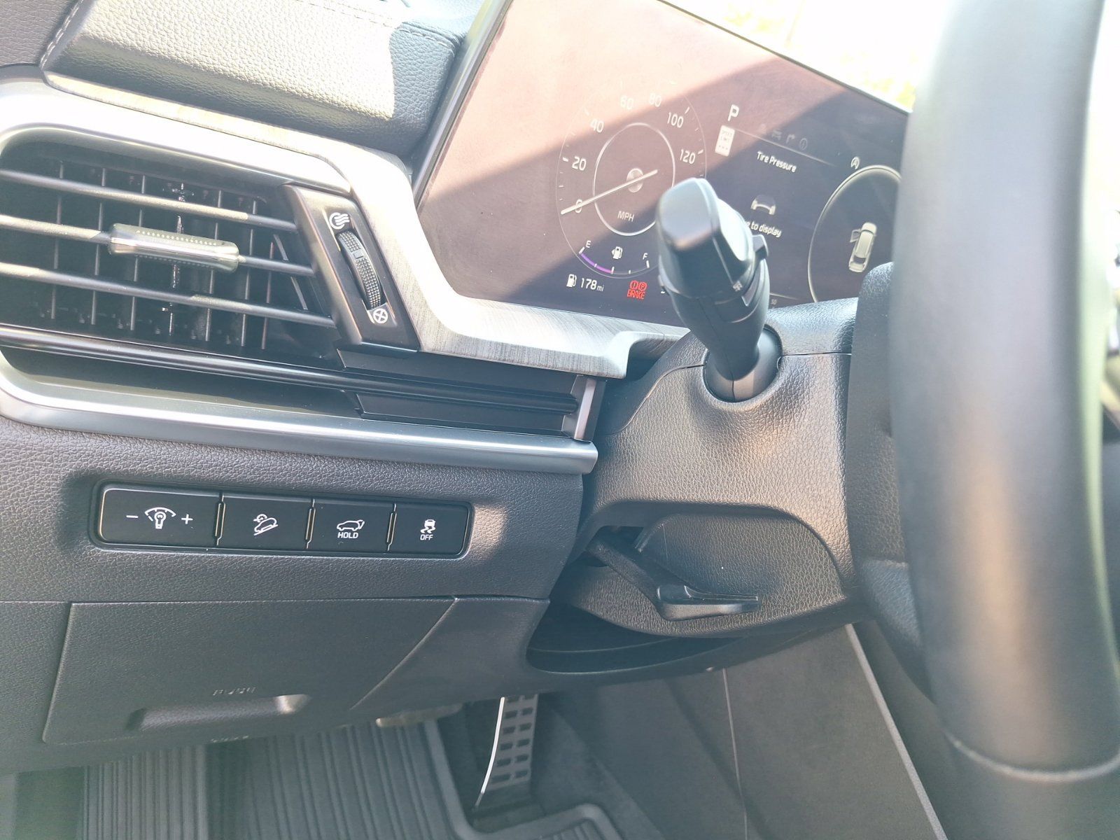 Used 2025 Kia Telluride SX FWD image 15