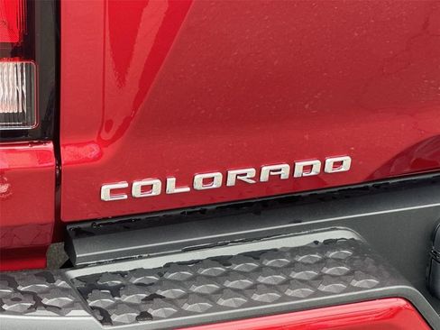 Used 2025 Chevrolet Colorado LT w/ LT Convenience Package RWD image 23