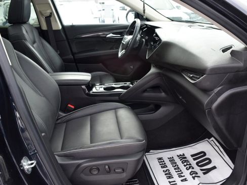 Used 2021 Buick Envision Essence FWD image 35