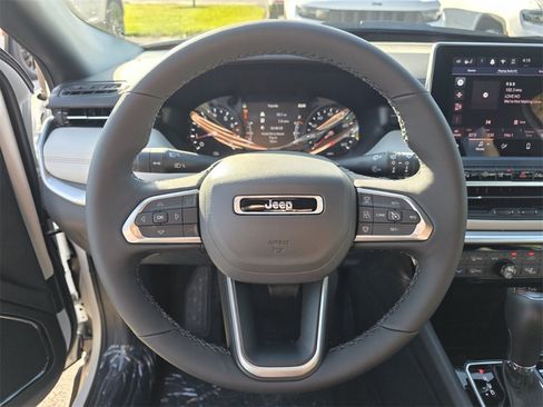 New 2026 Jeep Compass Limited image 16