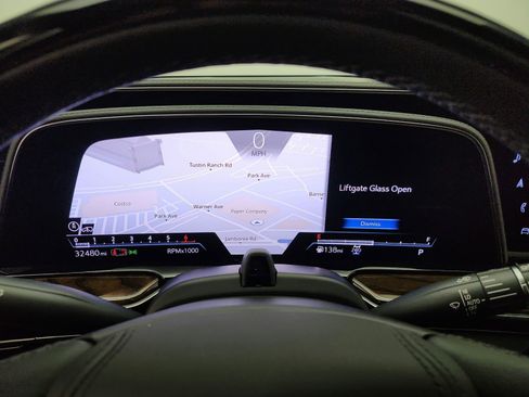 Used 2022 Cadillac Escalade Sport Platinum w/ Heavy-Duty Trailer Package image 9