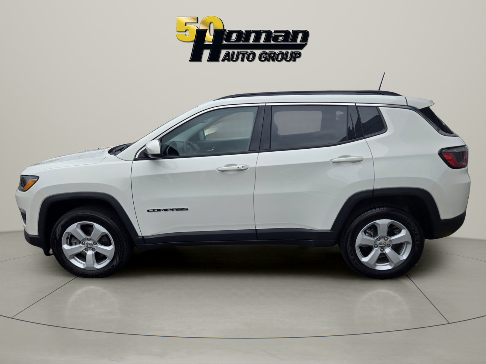 Used 2020 Jeep Compass Latitude w/ Cold Weather Group AWD/4WD image 2
