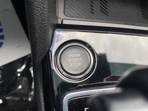 Used 2023 Kia Sportage X-Line w/ X-Line Premium Package AWD/4WD image 22