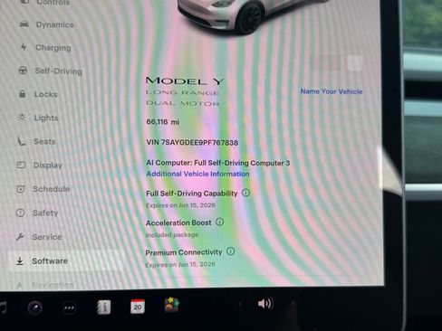 Used 2023 Tesla Model Y Long Range AWD/4WD image 52
