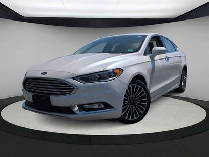 Used 2017 Ford Fusion SE w/ Fusion SE Technology Package