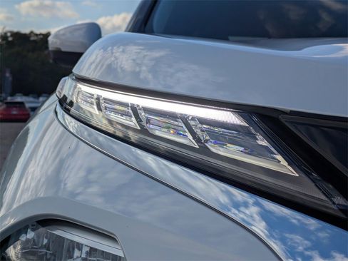 Used 2023 Mitsubishi Outlander Ralliart image 9