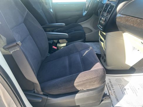 Used 2014 Dodge Grand Caravan SE w/ Quick Order Package 29E SE image 21