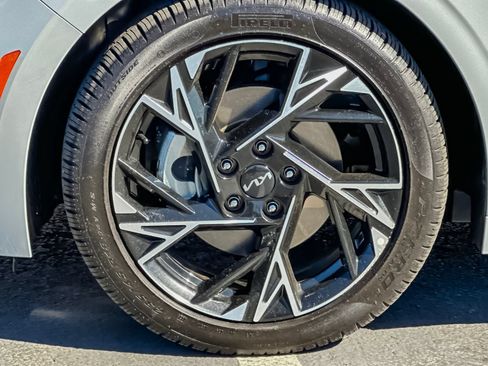 Used 2025 Kia K5 GT-Line w/ GT-Line Premium Package AWD/4WD image 25