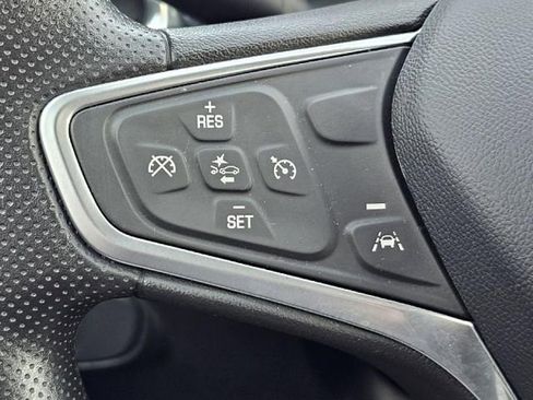 Used 2022 Chevrolet Equinox LT image 28