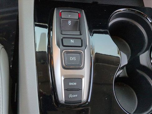 Used 2016 Honda Pilot Touring image 12