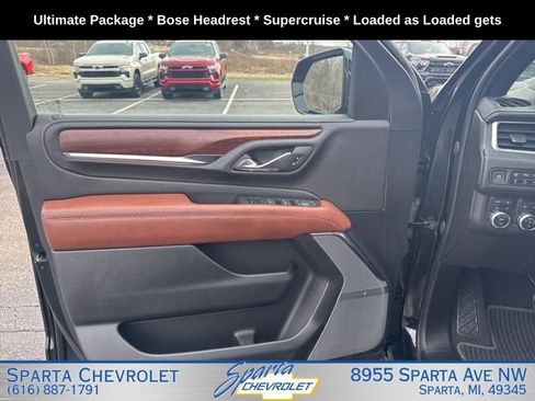 Used 2023 GMC Yukon XL Denali Ultimate AWD/4WD image 11