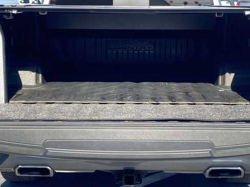 Used 2021 Chevrolet Silverado 1500 High Country w/ Technology Package image 31