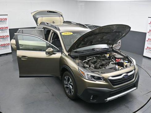 Used 2022 Subaru Outback Limited AWD/4WD image 40